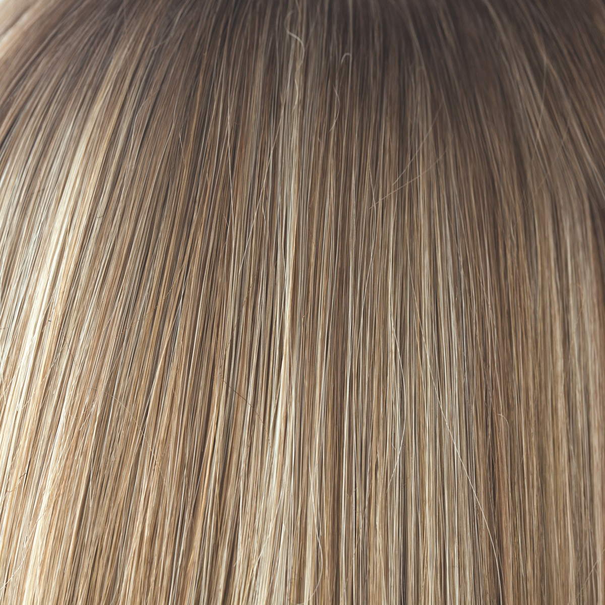 Lucy Wig - 1022